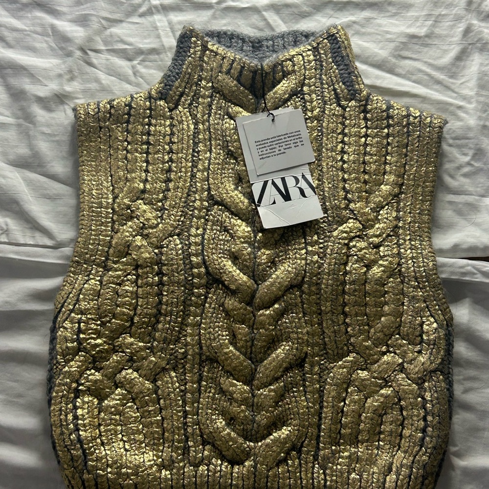 Zara Metallic Gold and Gray Cable Knit Sweater
